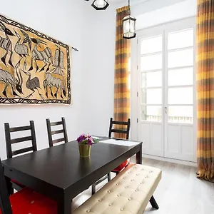 apartamentos-raquel.hotelsinnerja.org/